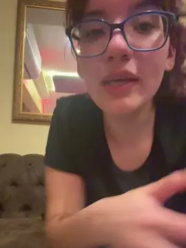 Cam4 Live Porn of miacleberlan
