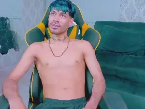 Cam4 Live Porn of Big_Aless