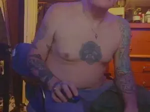 Cam4 Free Live Porn of overmydaddbody