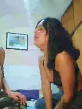 Cam4 Sex Chat of DarkhoneyX