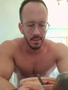 Cam4 Nude Webcam of yumyum18