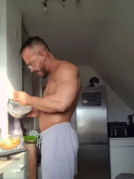 Cam4 Live Porn of yumyum18