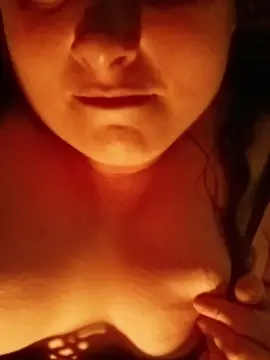 Cam4 Sex Cam of Emmybaby2324