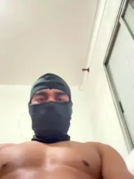 Cam4 Sex Cam of MorenoZn55