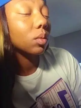 Cam4 Sex Chat of PRETTYKUTTFACE
