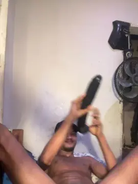 Cam4 Free Live Porn of young_safado