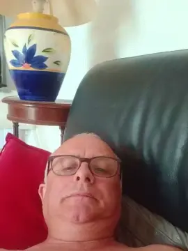 Cam4 Free Porn Cam of Predoit