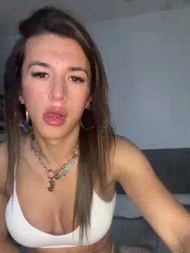 Cam4 Live Porn of bella_08