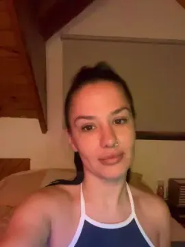 Cam4 Live Porn of Oliviaxxxbb