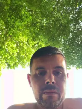 Cam4 Private Sex Chat of Leo_Iron