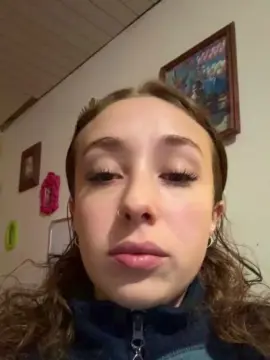 Cam4 Free Live Porn of Izacat