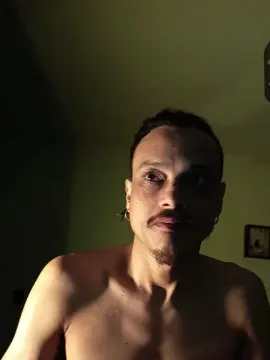 Cam4 Live Sex of villanocat