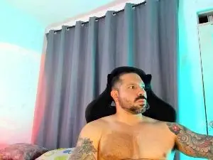 Cam4 Live Sex Cam of TheMagicFoxxx