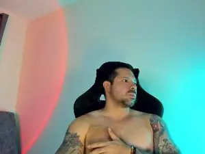 Cam4 Free Live Porn of TheMagicFoxxx