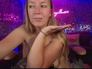 Cam4 Sex Cam of lucyallen4201