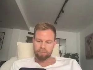 Cam4 Watch Live Sex Cams of enjoydisfru2