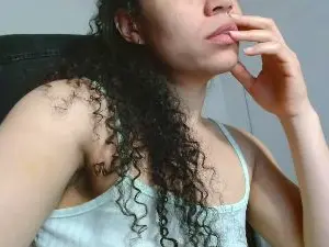 Cam4 Live Sex of Anaih26