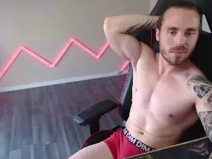 Cam4 Live Sex of frenchmuscle
