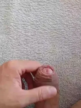 Cam4 Live Sex of guido74