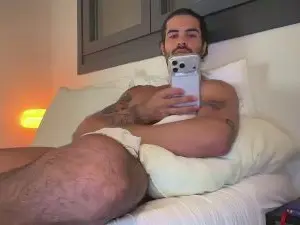 Cam4 Nude Webcam of BrandonandNath