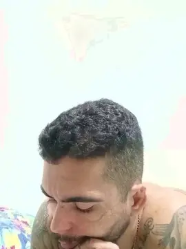 Cam4 Sex Cam of Abrahao22