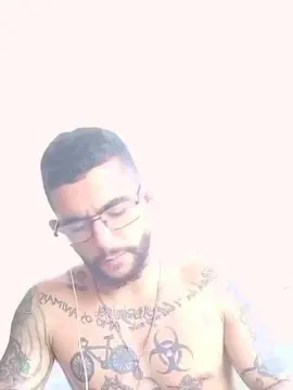 Cam4 Sex Cam of Abrahao22