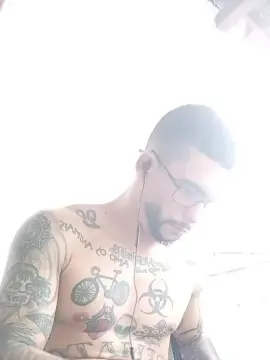Cam4 Live Sex Cam of Abrahao22