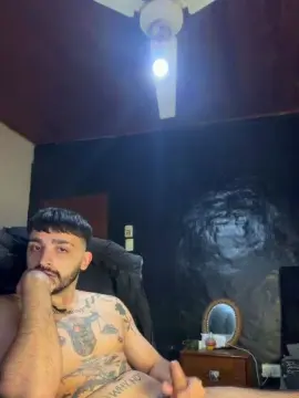 Cam4 Free Live Porn of Outher97