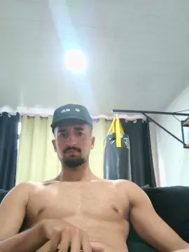 Cam4 Live Sex Cam of RodrigoBR