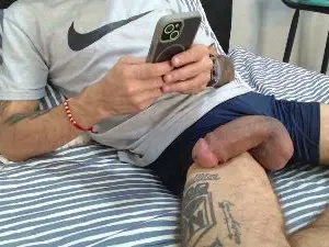 Cam4 Private Sex Chat of Bigdick_monster