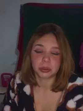 Cam4 Sex Cam of abyfoxy1