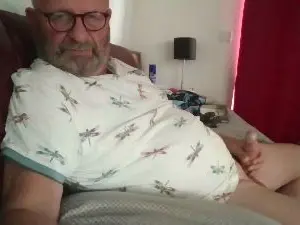Cam4 Free Live Porn of curvycock67