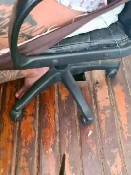 Cam4 Free Live Porn of leo_kenzo
