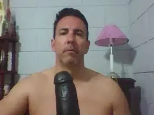 Cam4 Free Live Porn of NachoRJ