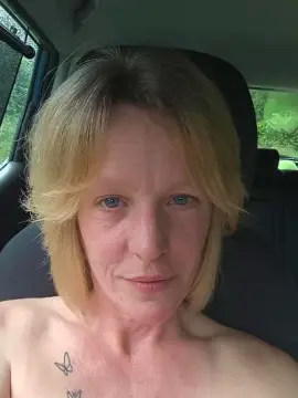 Cam4 Nude Webcam of BlueEye_Girl