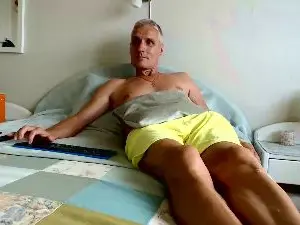 Cam4 Free Live Porn of StrongBill