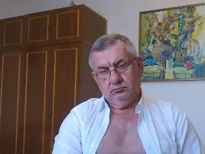 Cam4 Watch Live Sex Cams of machomale3