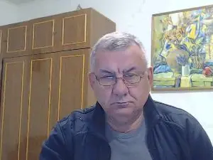 Cam4 Live Sex Cam of machomale3