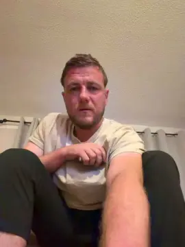 Cam4 Nude Webcam of abitofboth90