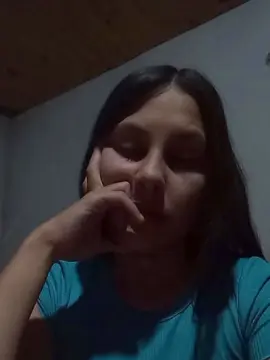 Cam4 Free Live Porn of curvylu_20