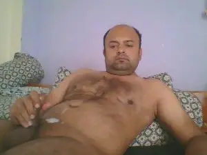 Cam4 Free Porn Cam of raheeln367