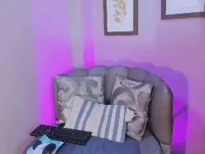 Cam4 Sex Chat of Lyaa_sweet