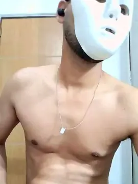 Cam4 Free Live Porn of maxshuel