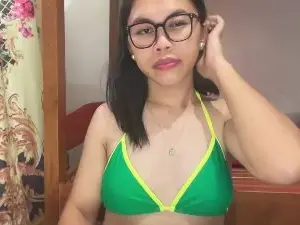 Cam4 Free Porn Cam of Ayalicious4uxx