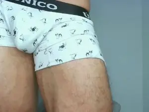 Cam4 Live Porn of Lucasflexthis_1