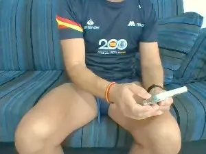 Cam4 Watch Live Sex Cams of Masculinoxl