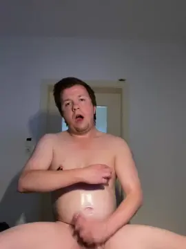 Cam4 Free Porn Cam of MAXIY_NEW