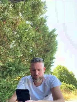 Cam4 Sex Cam of Anjelo79