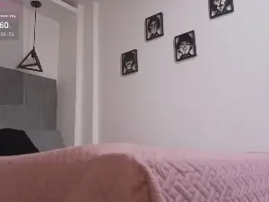 Cam4 Live Porn of PattySenxation