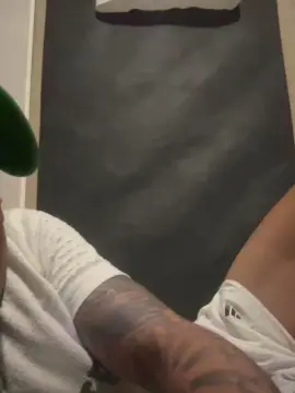 Cam4 Best live sex cam show of AtletaSarado